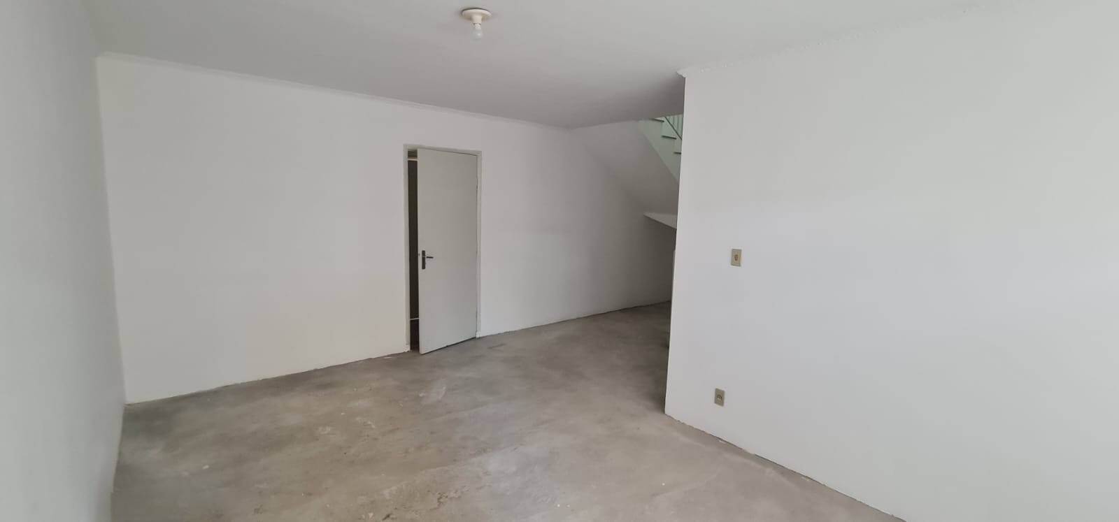 Sobrado à venda com 3 quartos, 166m² - Foto 2