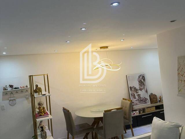 Apartamento para Venda em Santo André - 2