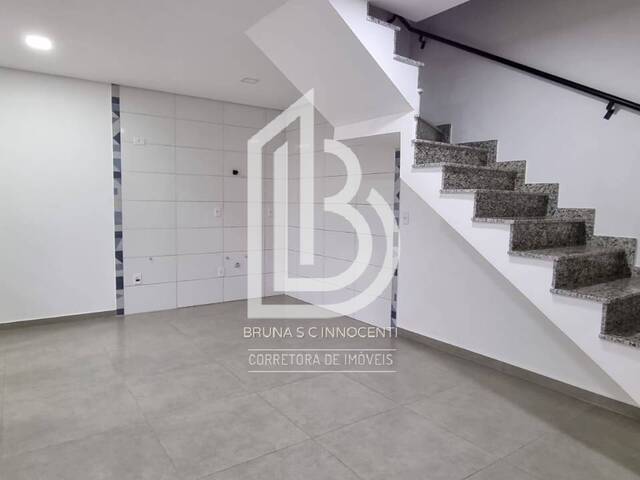 #571 - Casa para Venda em Santo André - SP - 2