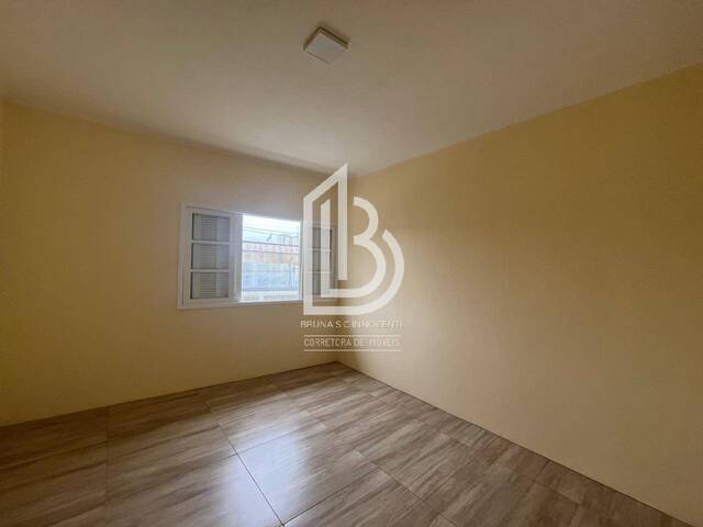 #665 - Casa para Venda em Santo André - SP - 2