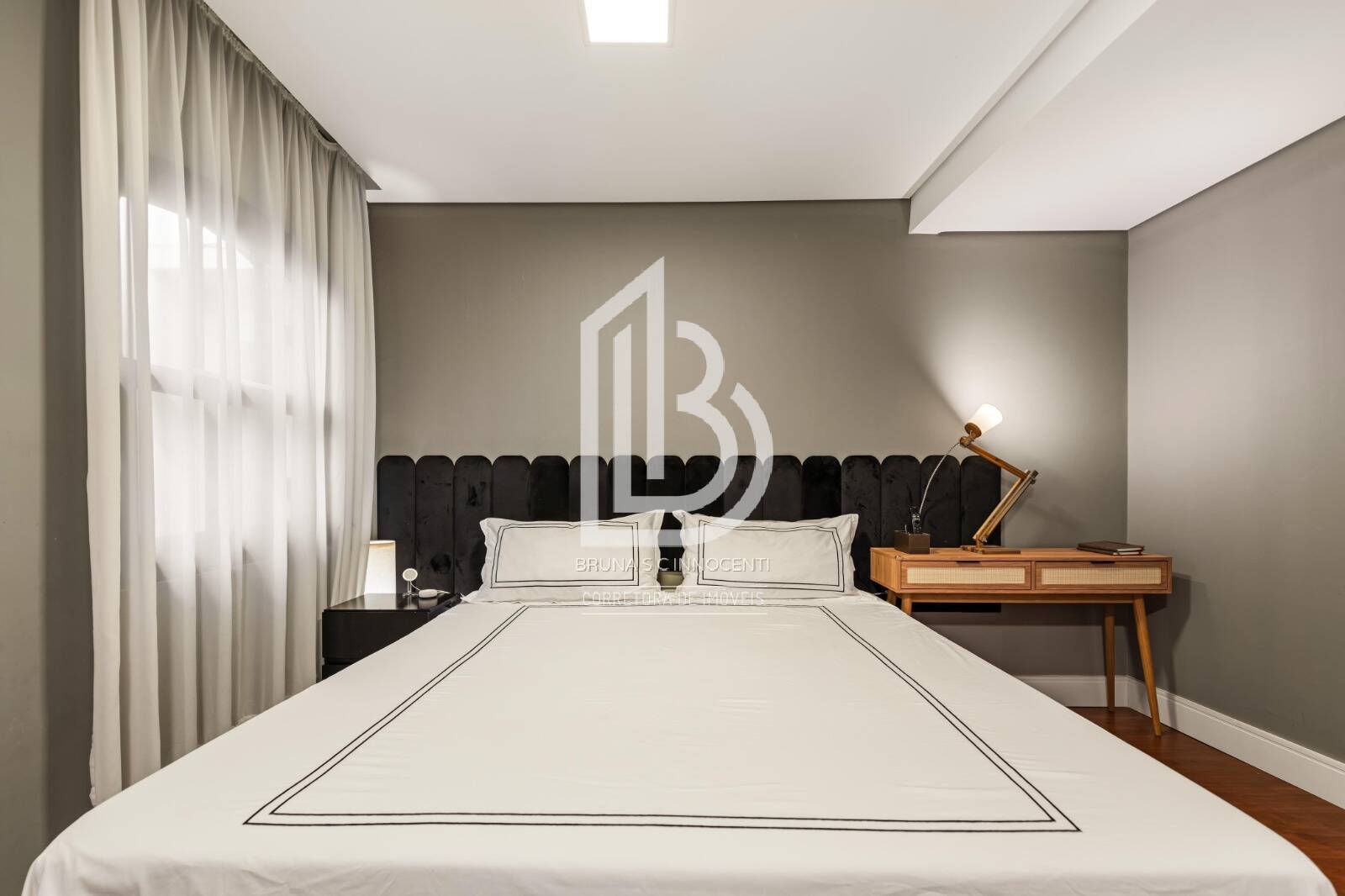Casa à venda com 4 quartos, 250m² - Foto 5