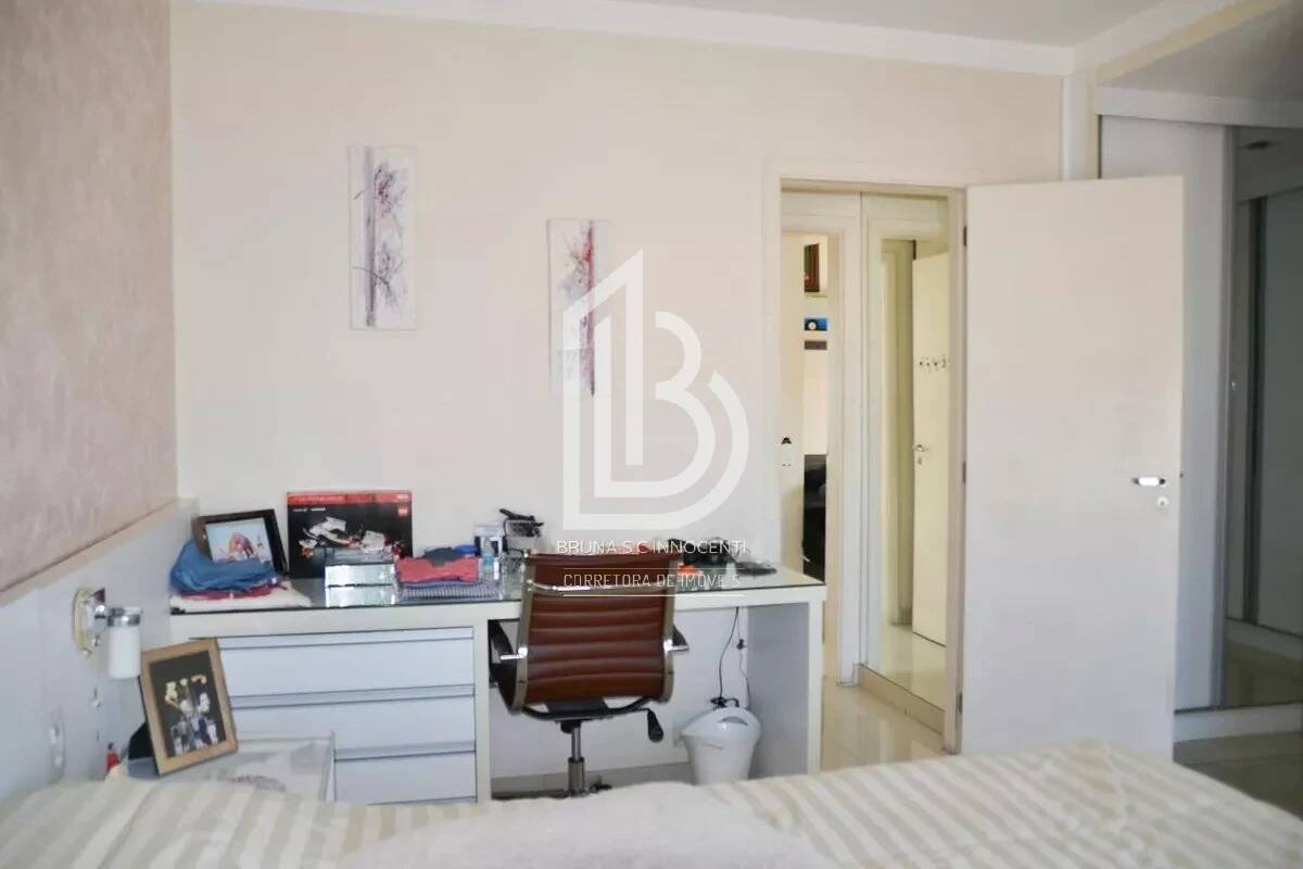 Apartamento para alugar com 3 quartos, 186m² - Foto 31