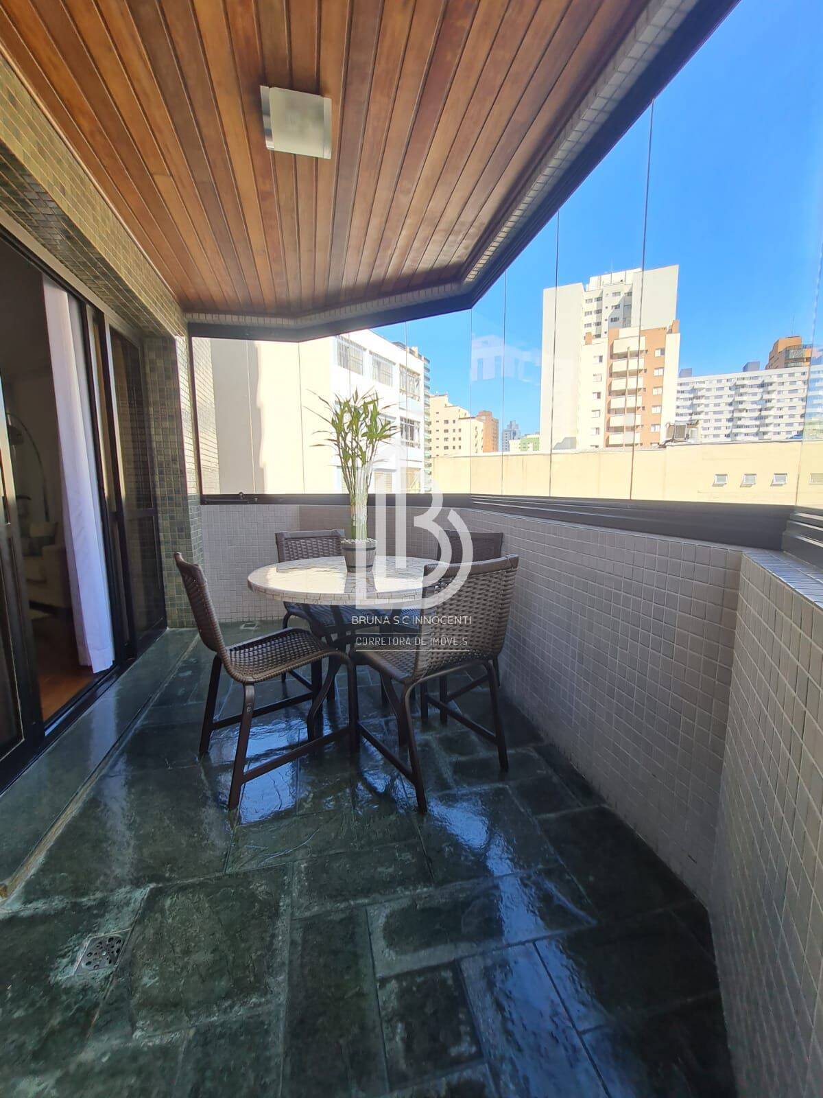Apartamento, 4 quartos, 230 m² - Foto 9