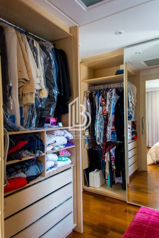 Apartamento, 3 quartos, 248 m² - Foto 31