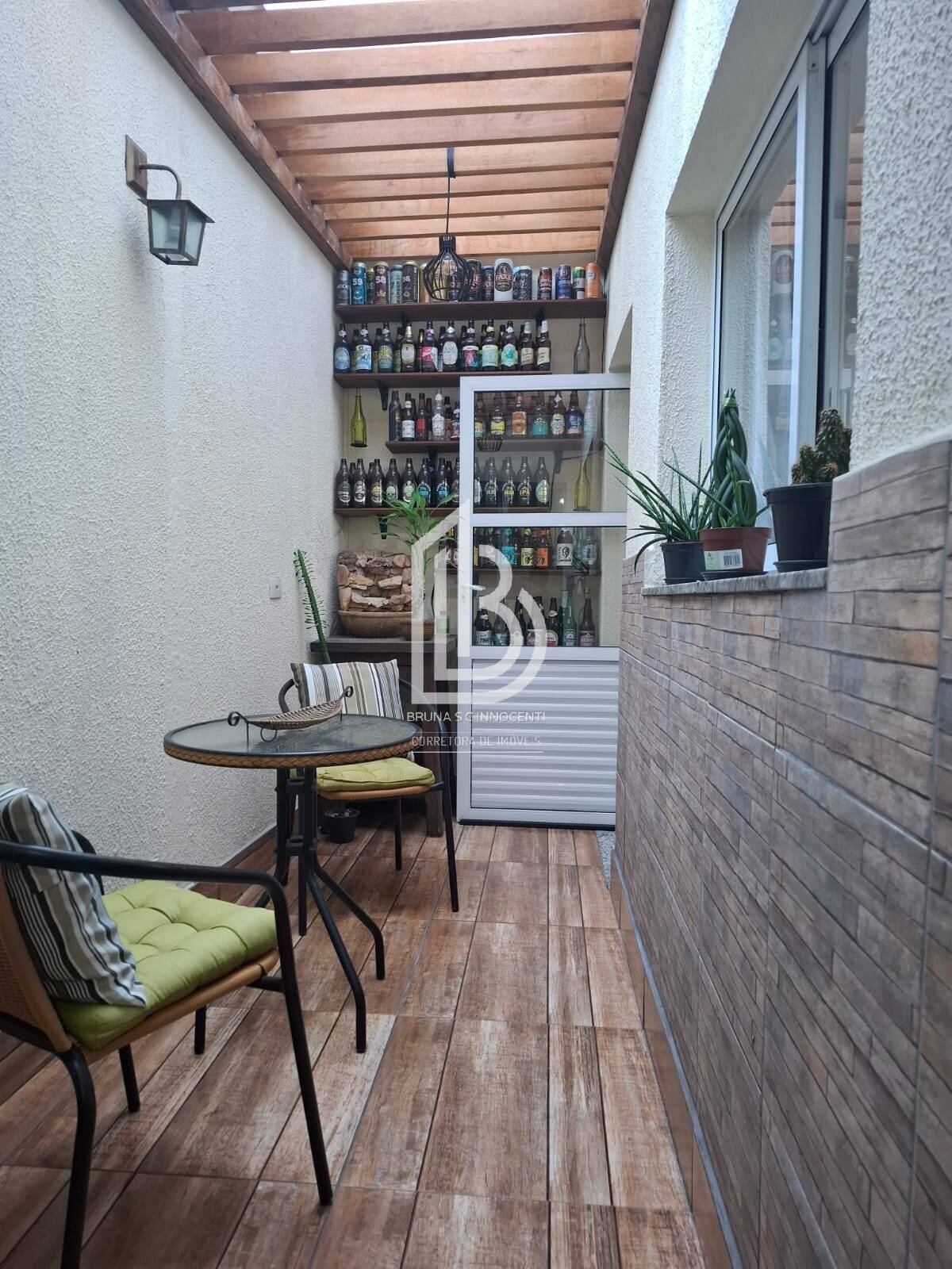 Apartamento à venda com 2 quartos, 90m² - Foto 4