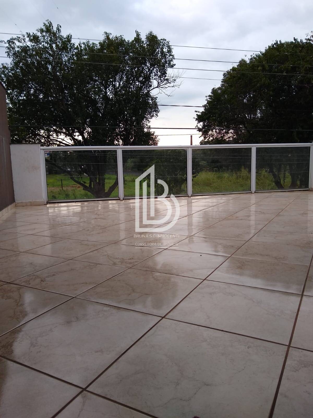 Casa à venda e aluguel com 5 quartos, 165m² - Foto 4