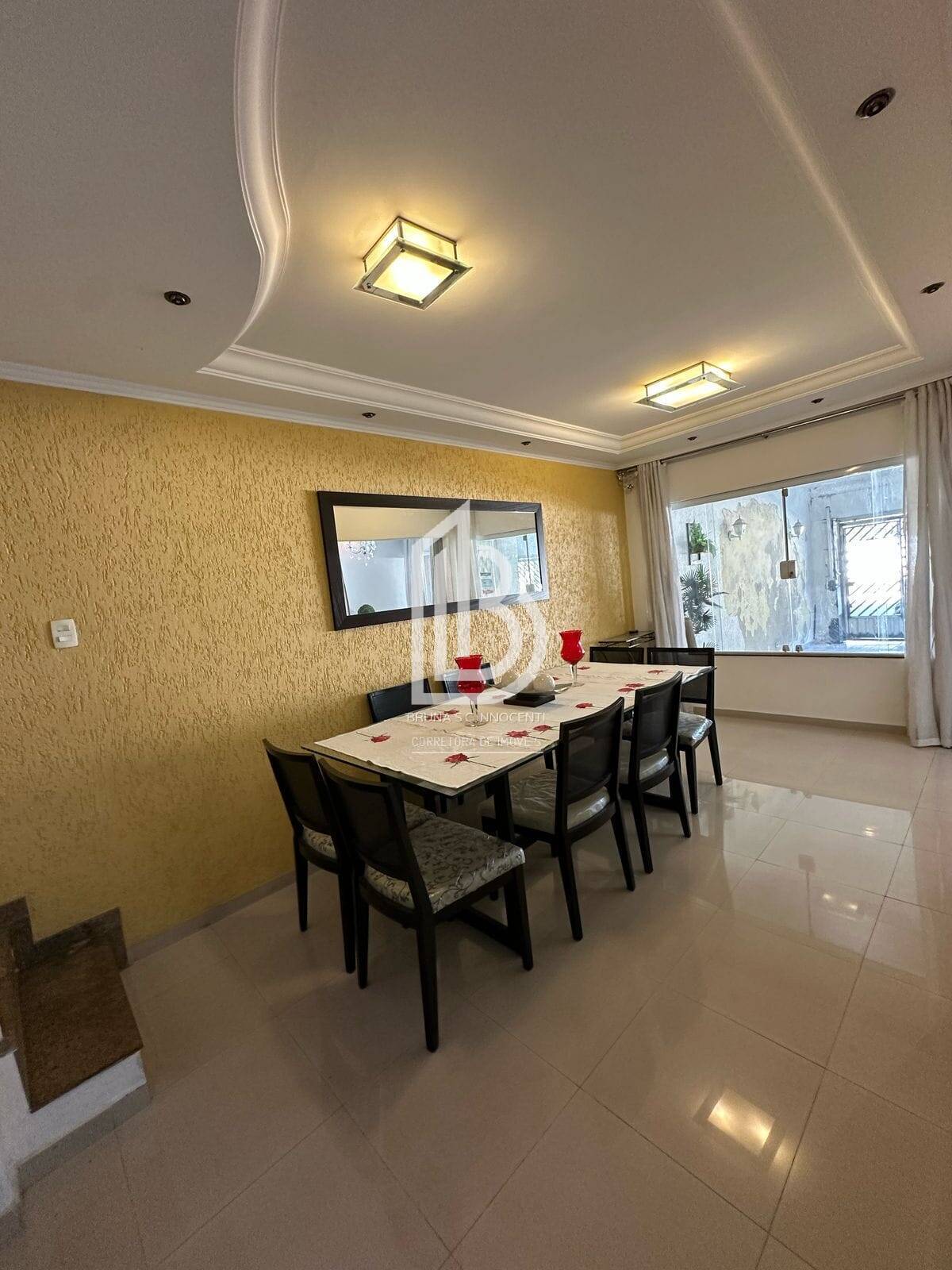 Casa à venda e aluguel com 5 quartos, 165m² - Foto 15