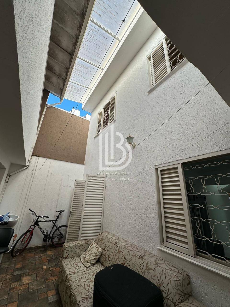 Casa à venda e aluguel com 5 quartos, 165m² - Foto 17