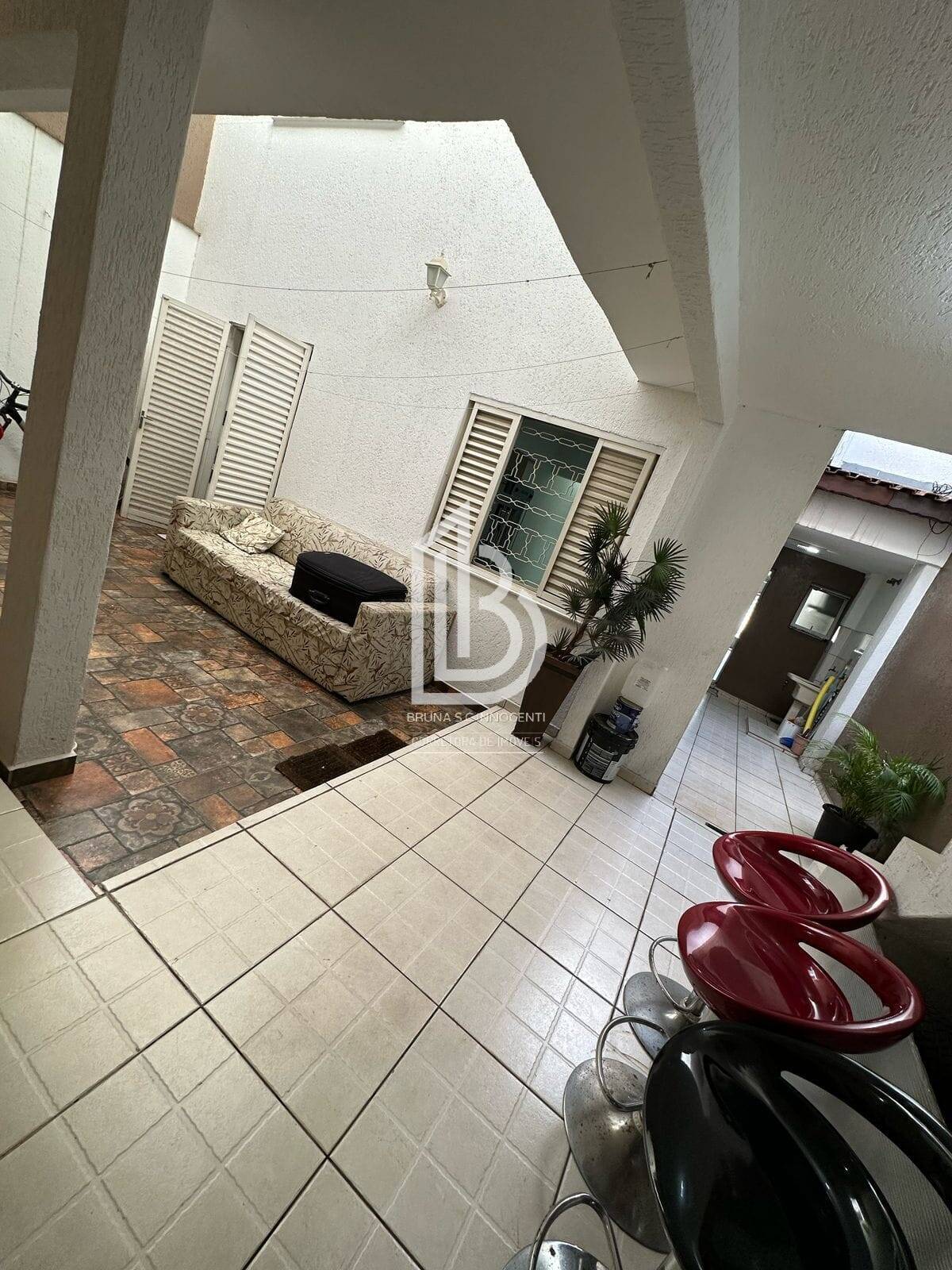 Casa à venda e aluguel com 5 quartos, 165m² - Foto 16
