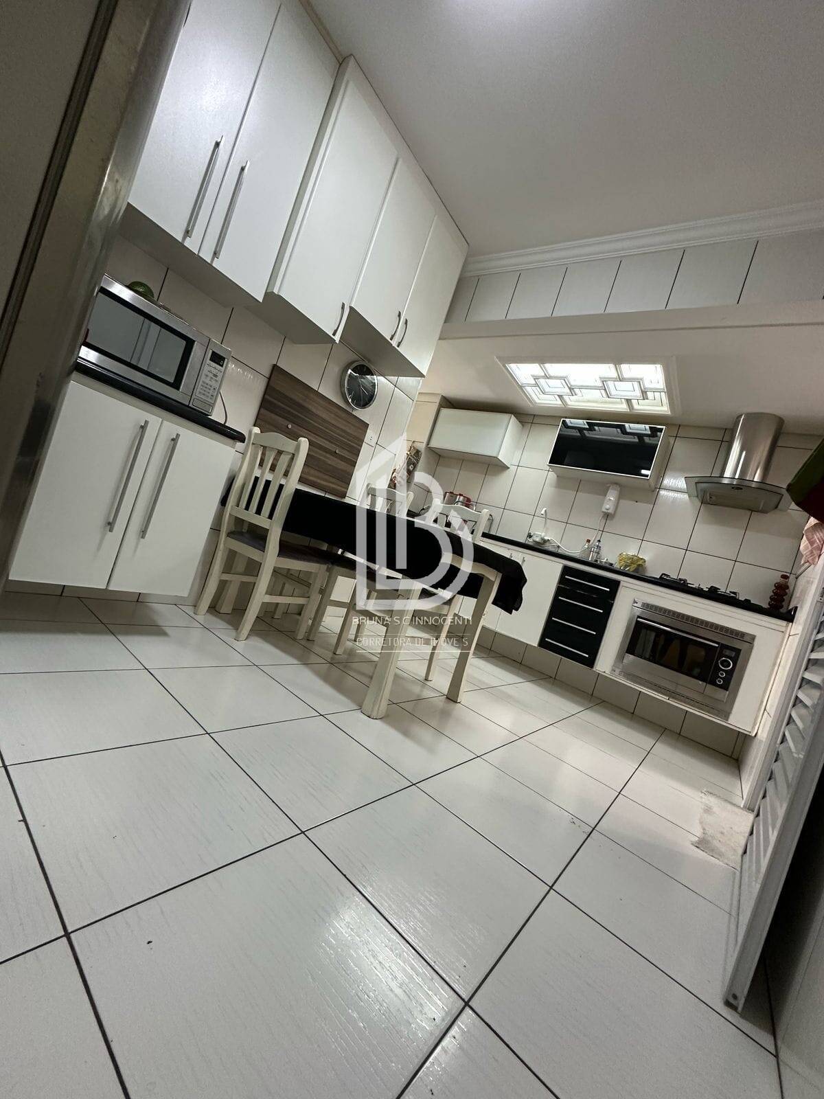 Casa à venda e aluguel com 5 quartos, 165m² - Foto 24