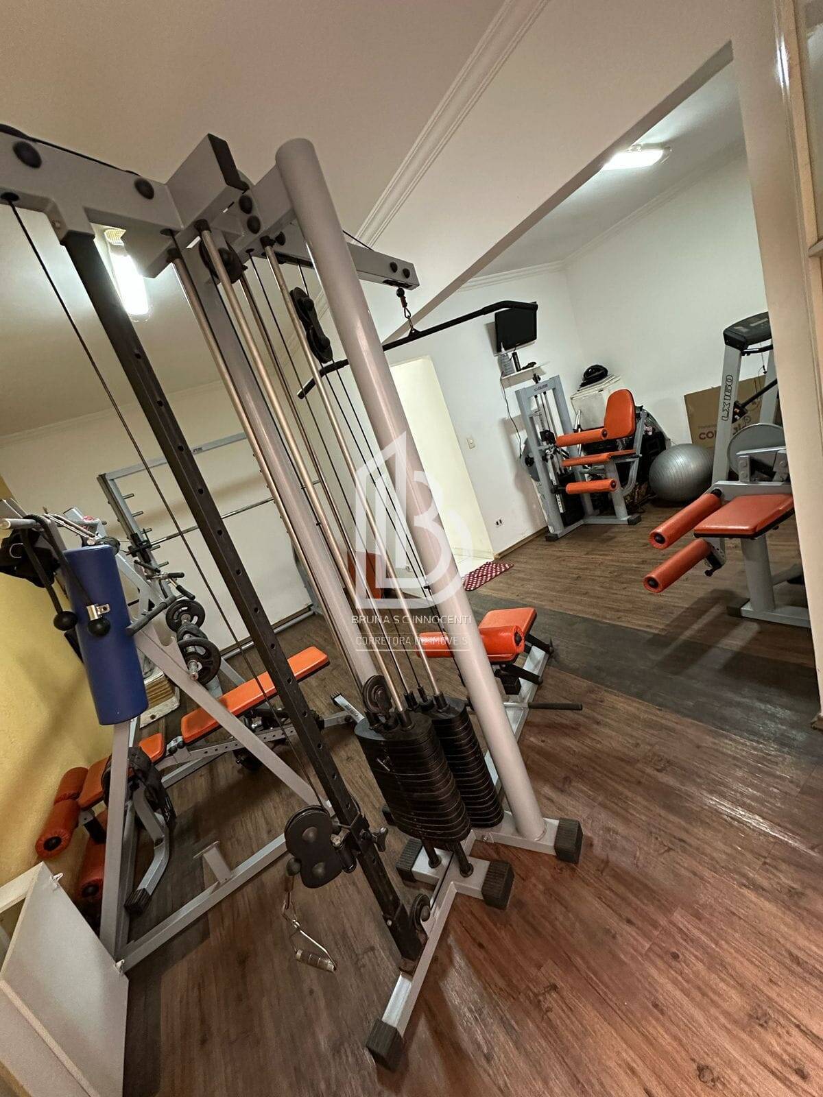Casa à venda e aluguel com 5 quartos, 165m² - Foto 29