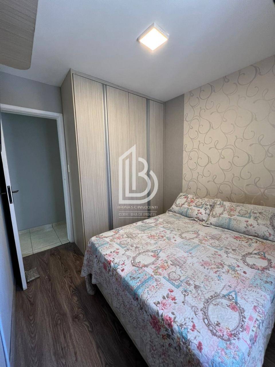 Apartamento à venda com 2 quartos, 51m² - Foto 2