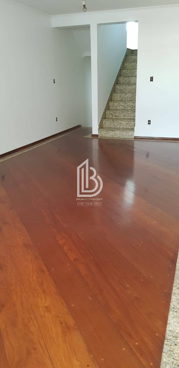Casa, 4 quartos, 250 m² - Foto 9