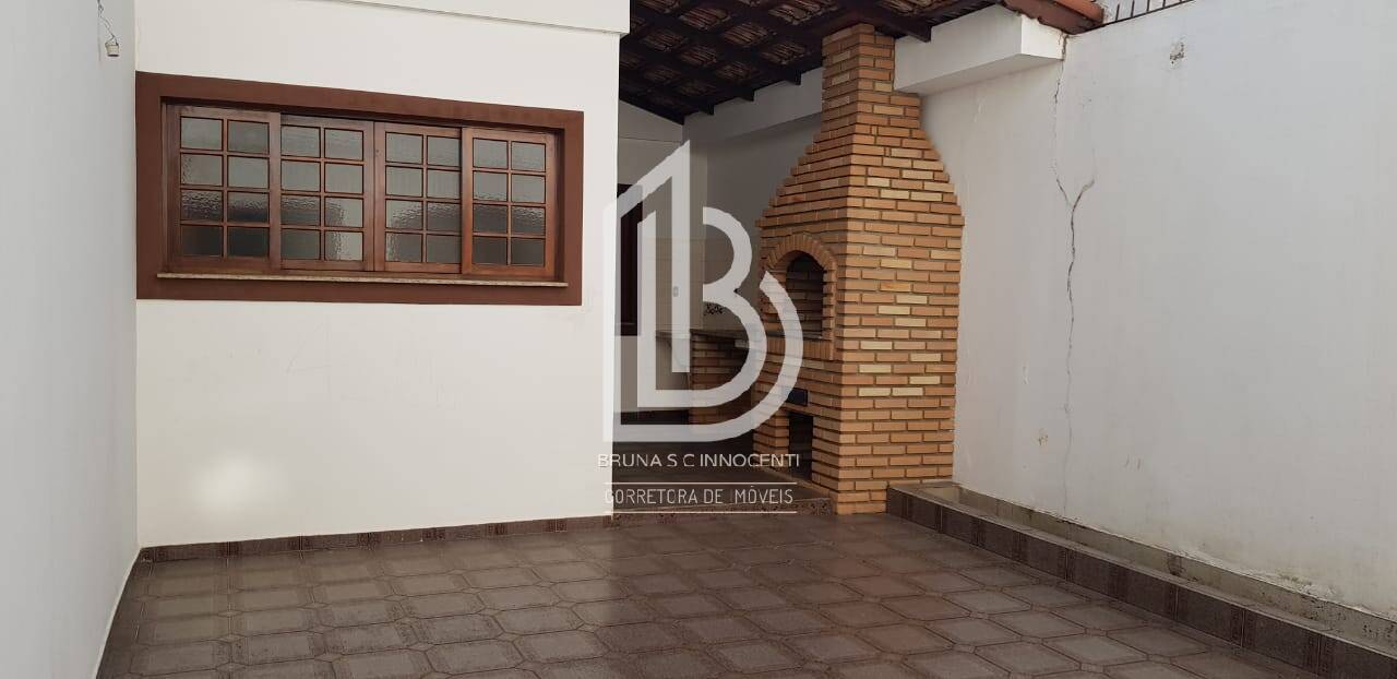 Casa, 4 quartos, 250 m² - Foto 1