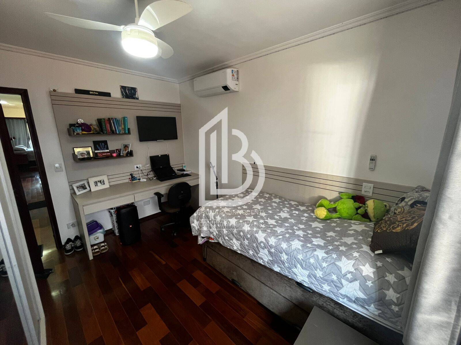 Casa, 3 quartos, 225 m² - Foto 20