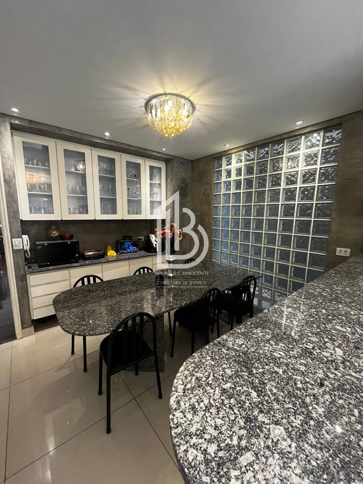 Casa, 3 quartos, 225 m² - Foto 30