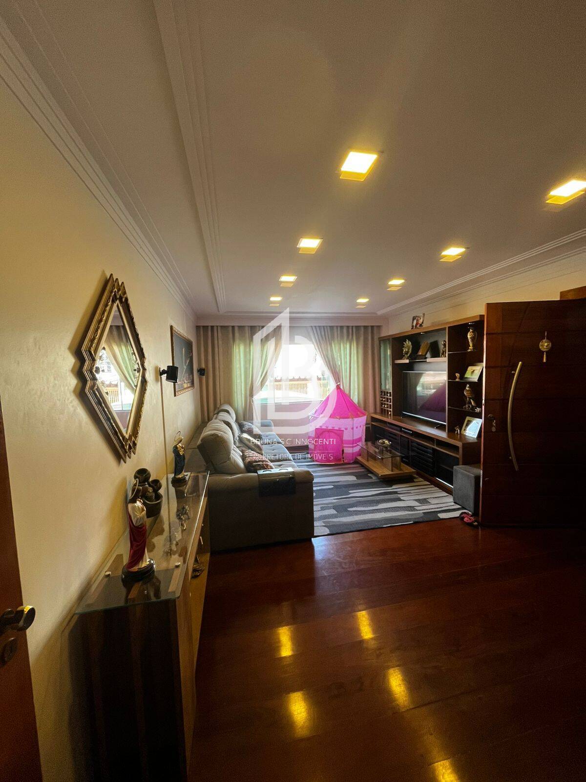 Casa, 3 quartos, 225 m² - Foto 32