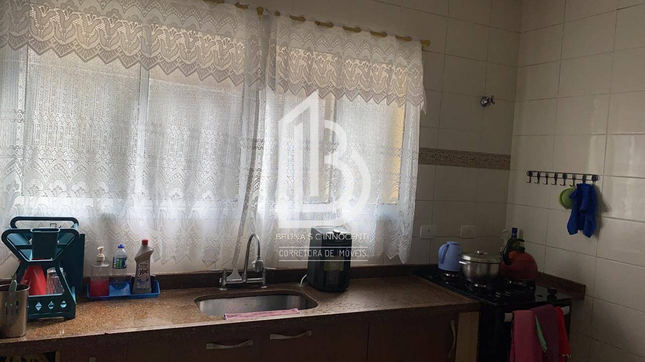 Casa, 3 quartos, 236 m² - Foto 16