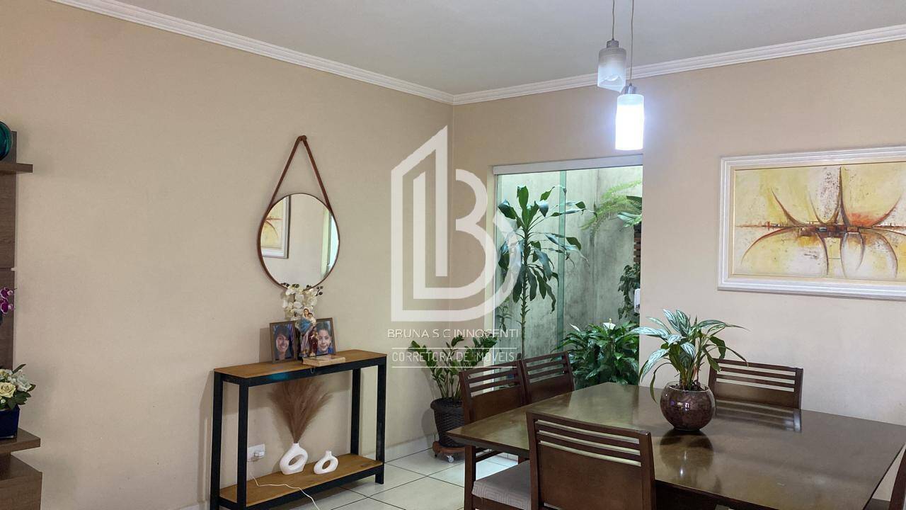 Casa, 3 quartos, 236 m² - Foto 18