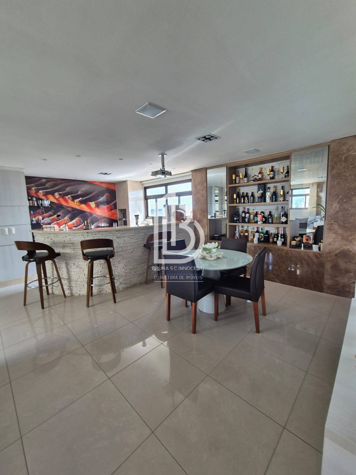 Apartamento, 3 quartos, 267 m² - Foto 8