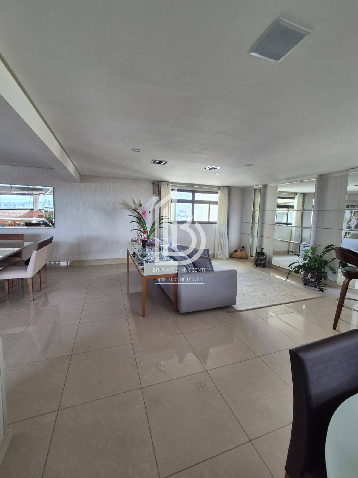 Apartamento, 3 quartos, 267 m² - Foto 11
