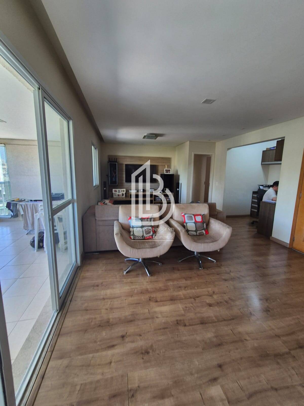 Apartamento, 3 quartos, 156 m² - Foto 1